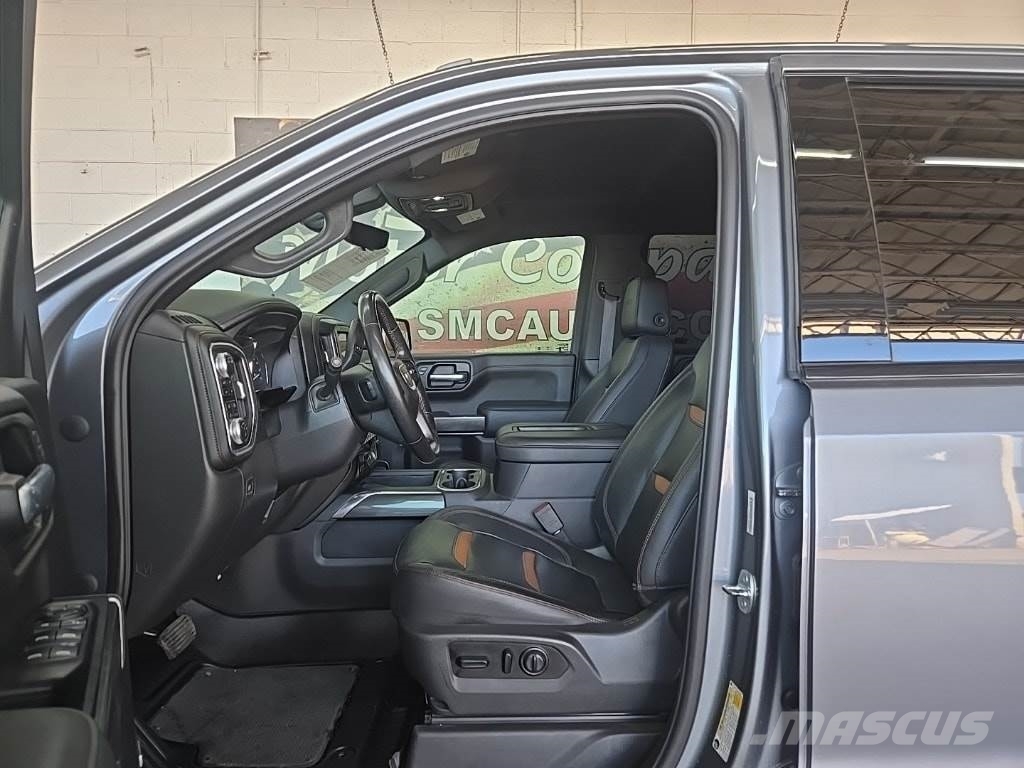 GMC Sierra 1500 شاحنات خفيفة/مفصلية الجوانب