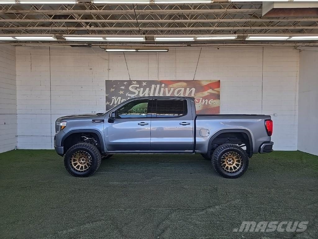 GMC Sierra 1500 شاحنات خفيفة/مفصلية الجوانب