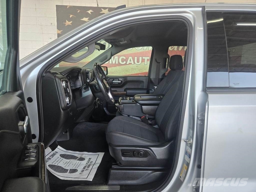 GMC Sierra 1500 شاحنات خفيفة/مفصلية الجوانب
