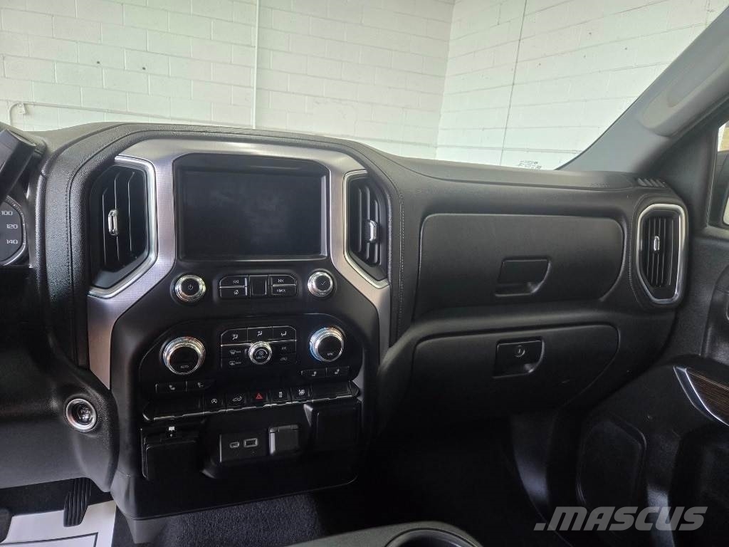 GMC Sierra 1500 شاحنات خفيفة/مفصلية الجوانب