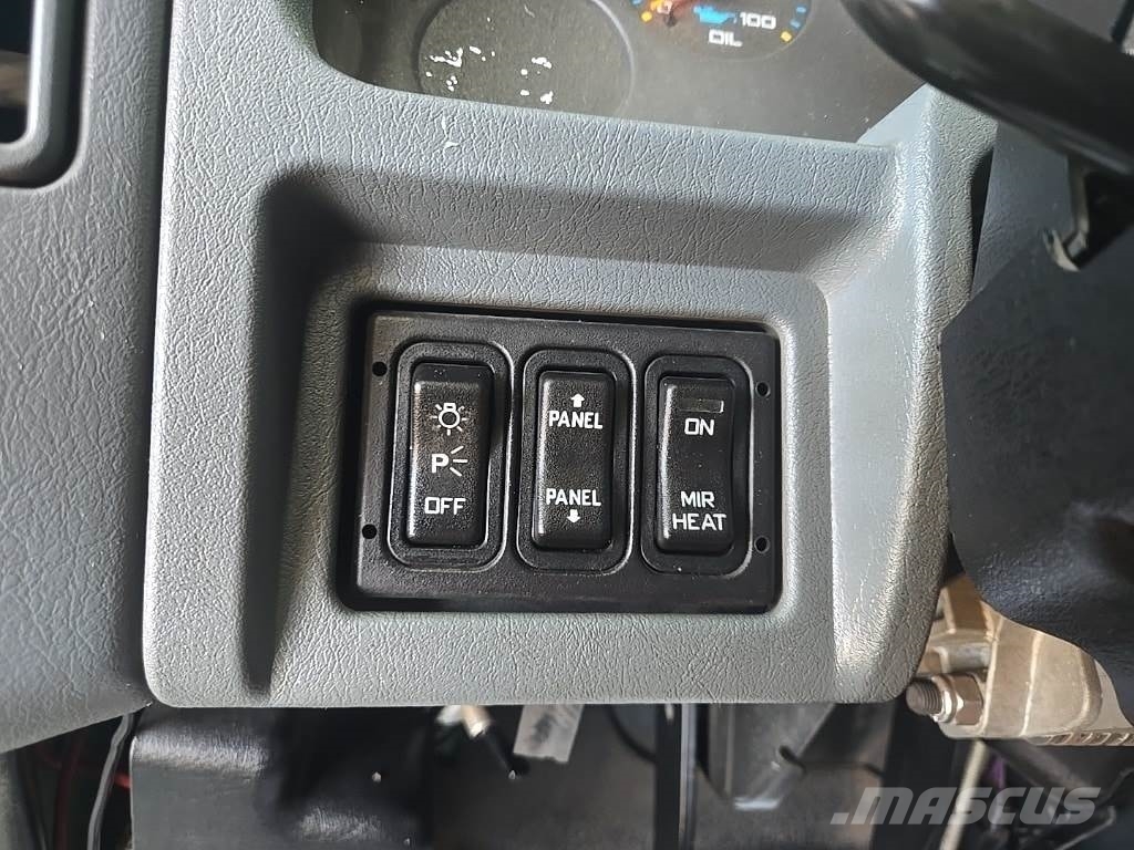 International 4300 기타 트럭