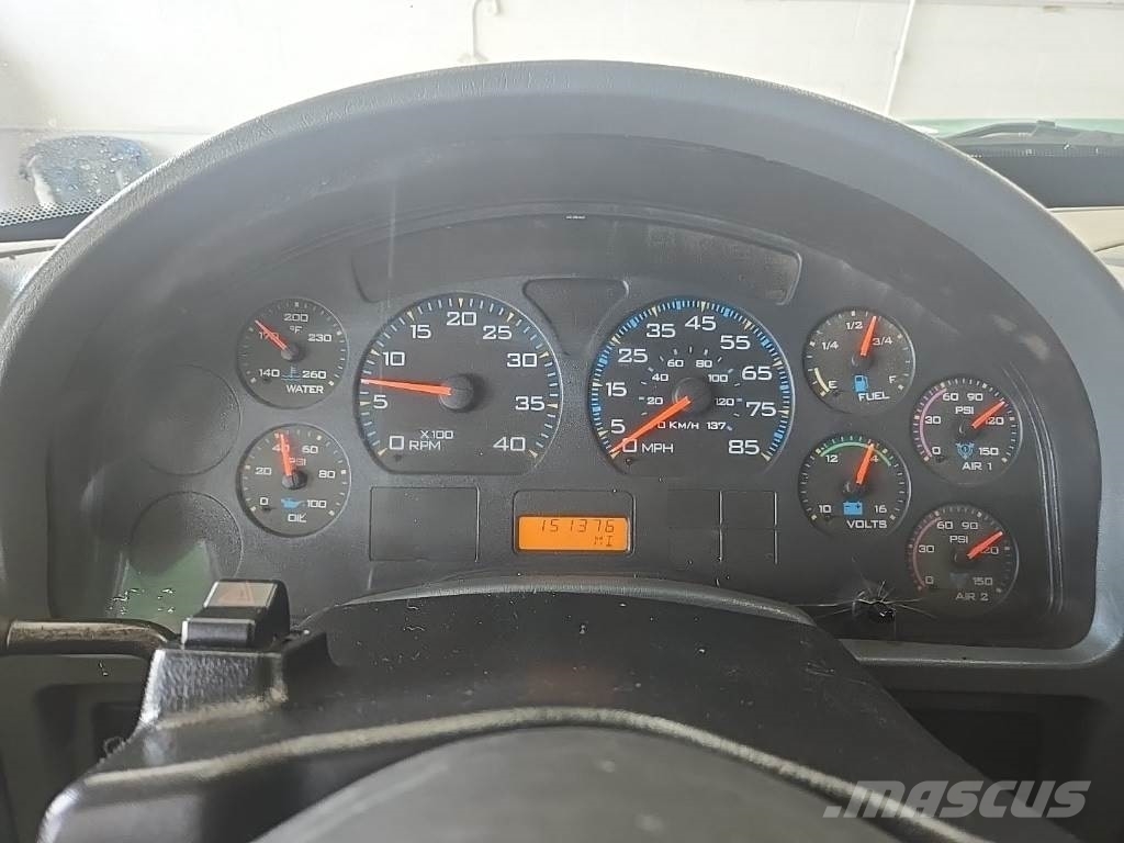International 4300 기타 트럭