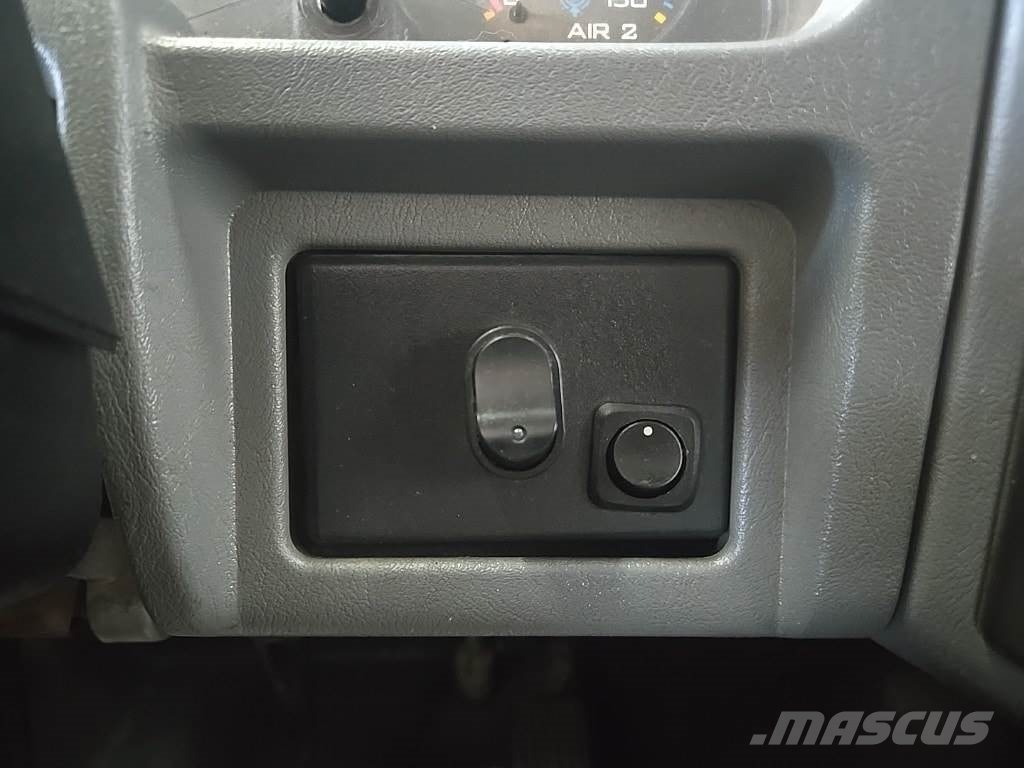 International 4300 기타 트럭