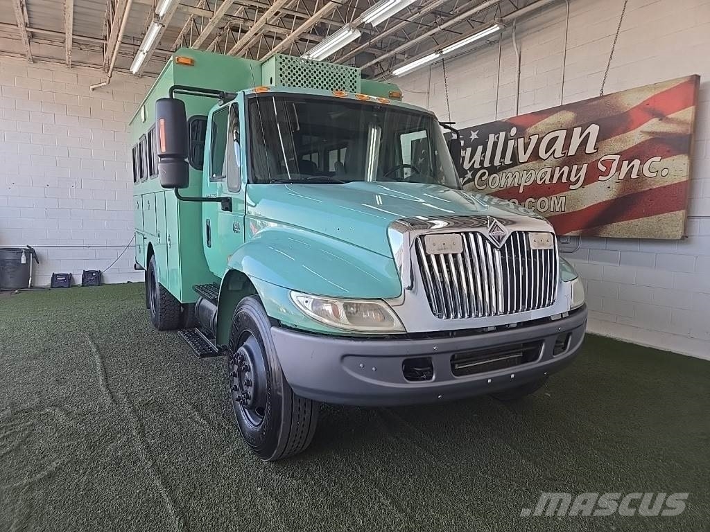 International 4300 기타 트럭