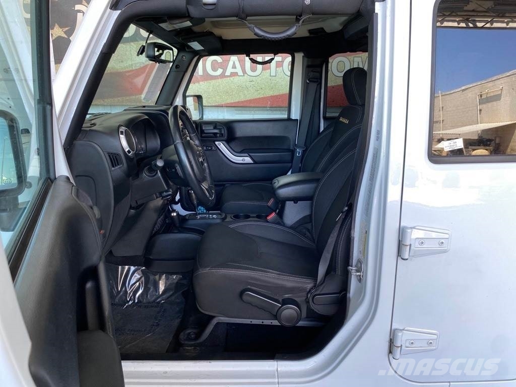 Jeep Wrangler Unlimited Voiture