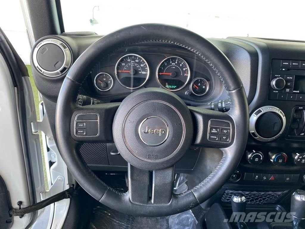 Jeep Wrangler Unlimited Voiture