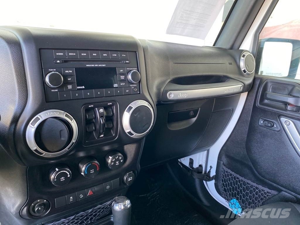 Jeep Wrangler Unlimited Voiture