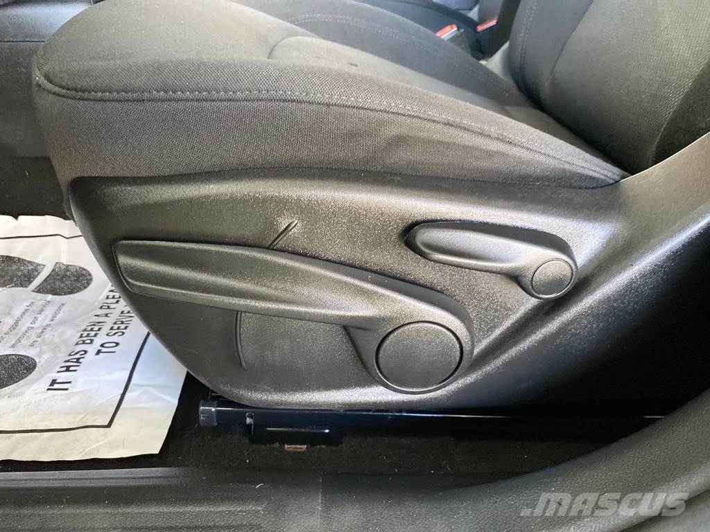 Jeep Renegade Auto