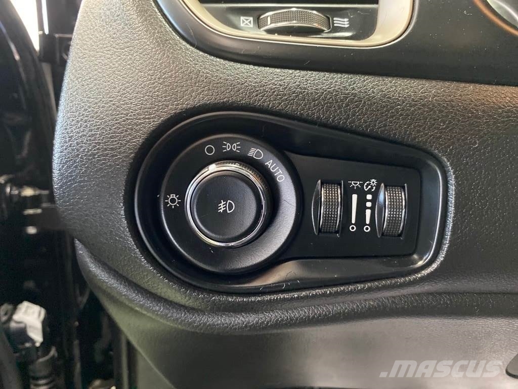 Jeep Renegade Auto