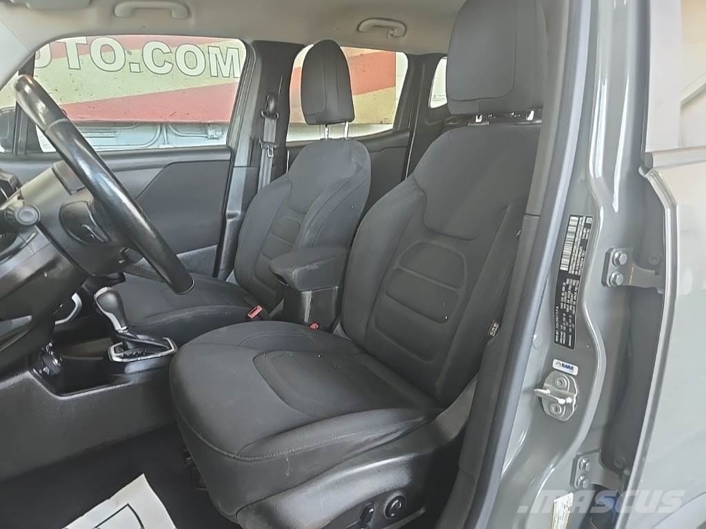 Jeep Renegade Otomobiller