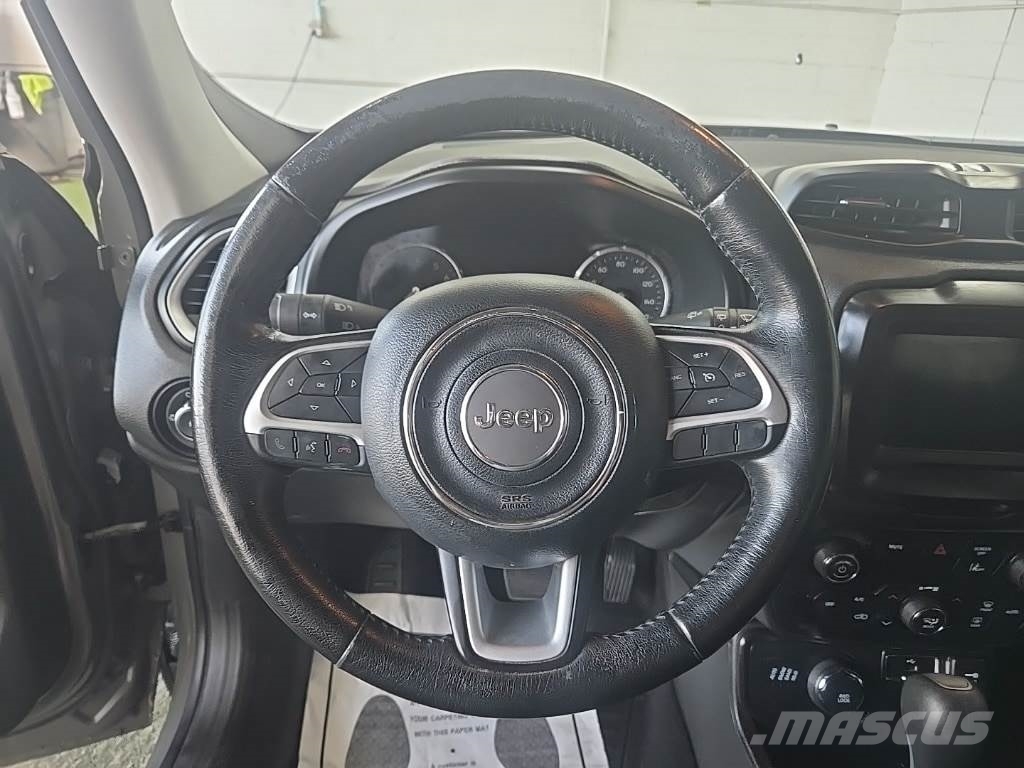 Jeep Renegade Otomobiller