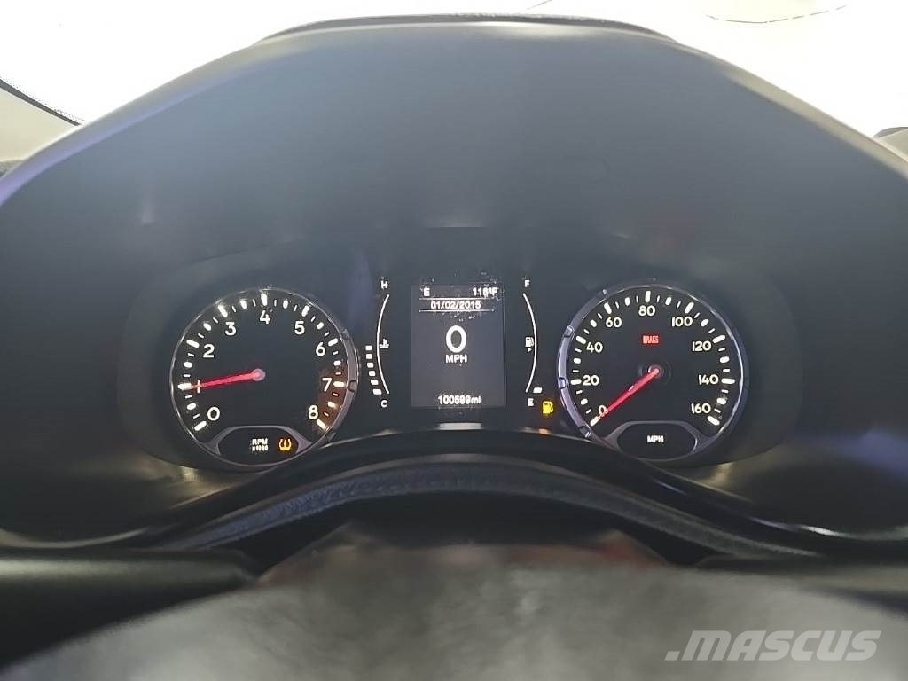 Jeep Renegade سيارات