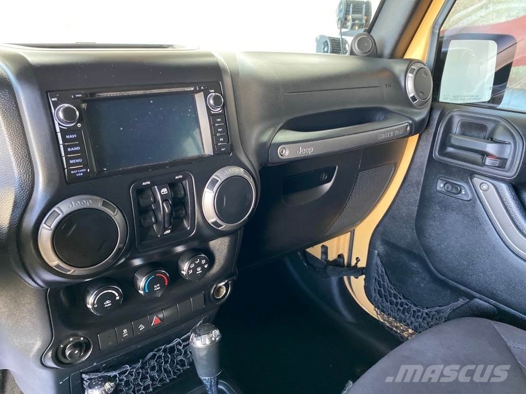 Jeep Wrangler Unlimited Voiture