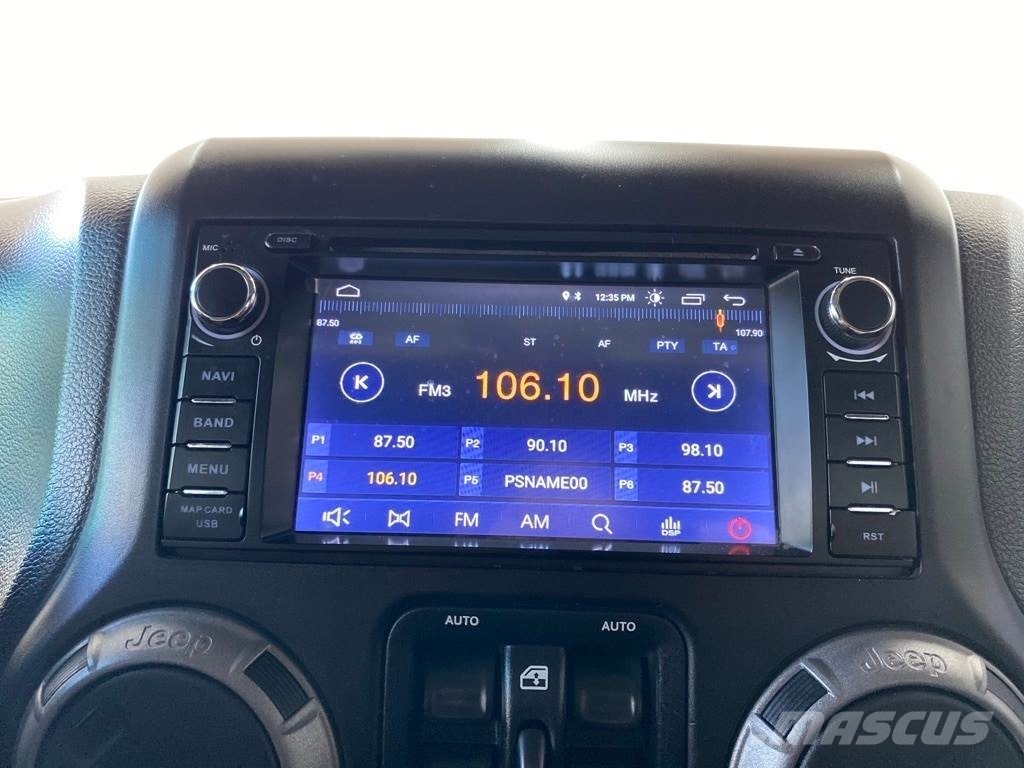 Jeep Wrangler Unlimited Voiture