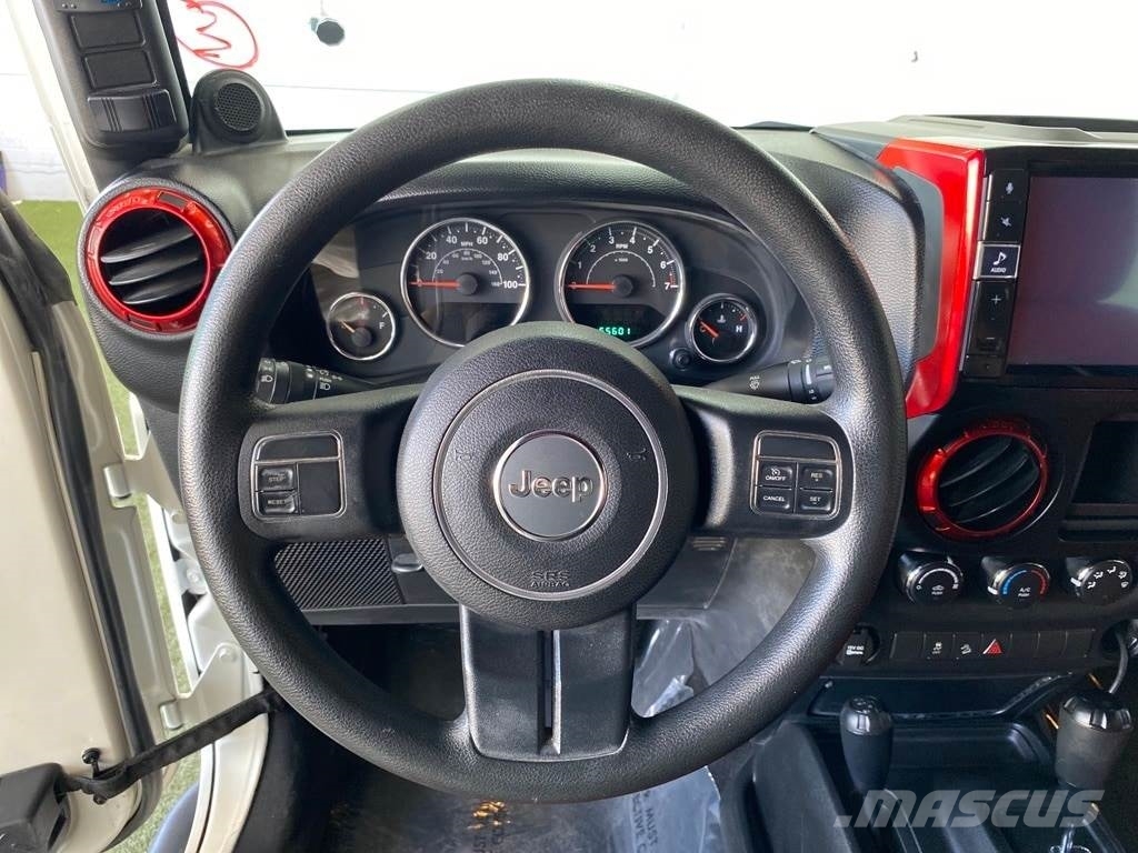 Jeep Wrangler Unlimited Voiture