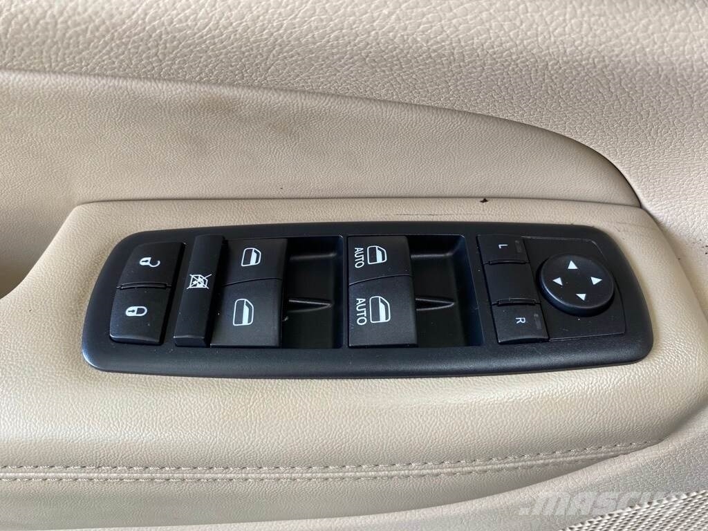 Jeep Grand Cherokee Voiture