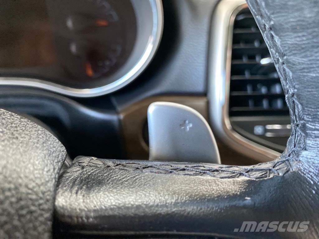 Jeep Grand Cherokee Voiture