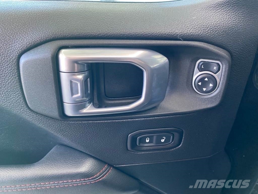 Jeep Wrangler Voiture