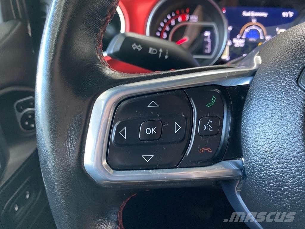 Jeep Wrangler Voiture