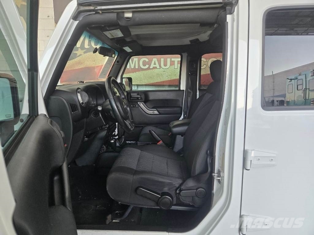 Jeep Wrangler Unlimited Otomobiller