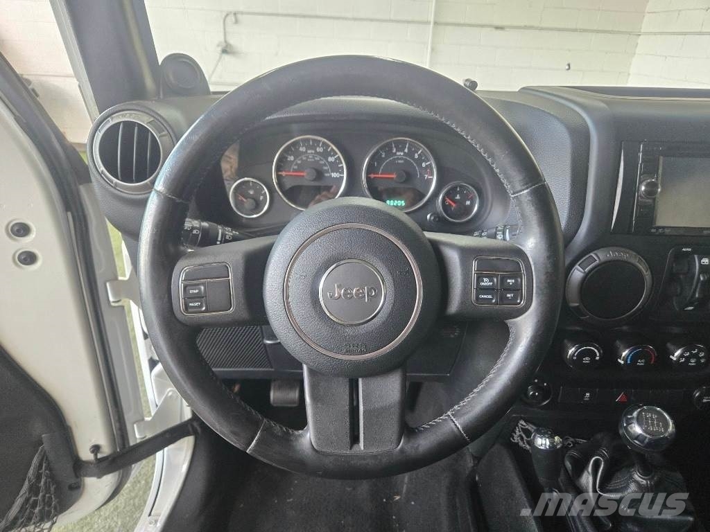 Jeep Wrangler Unlimited Otomobiller
