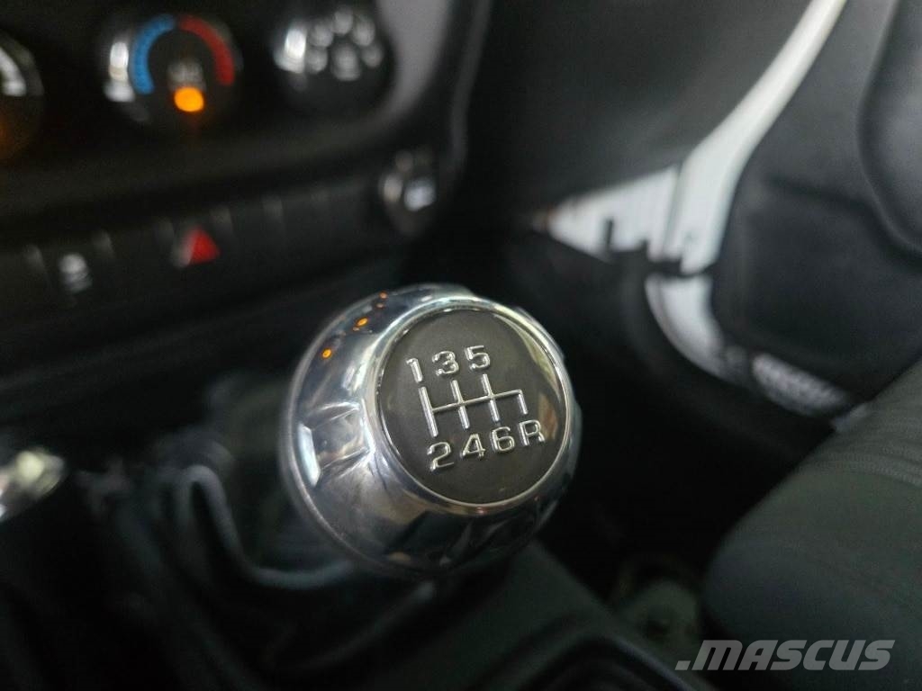 Jeep Wrangler Unlimited Otomobiller