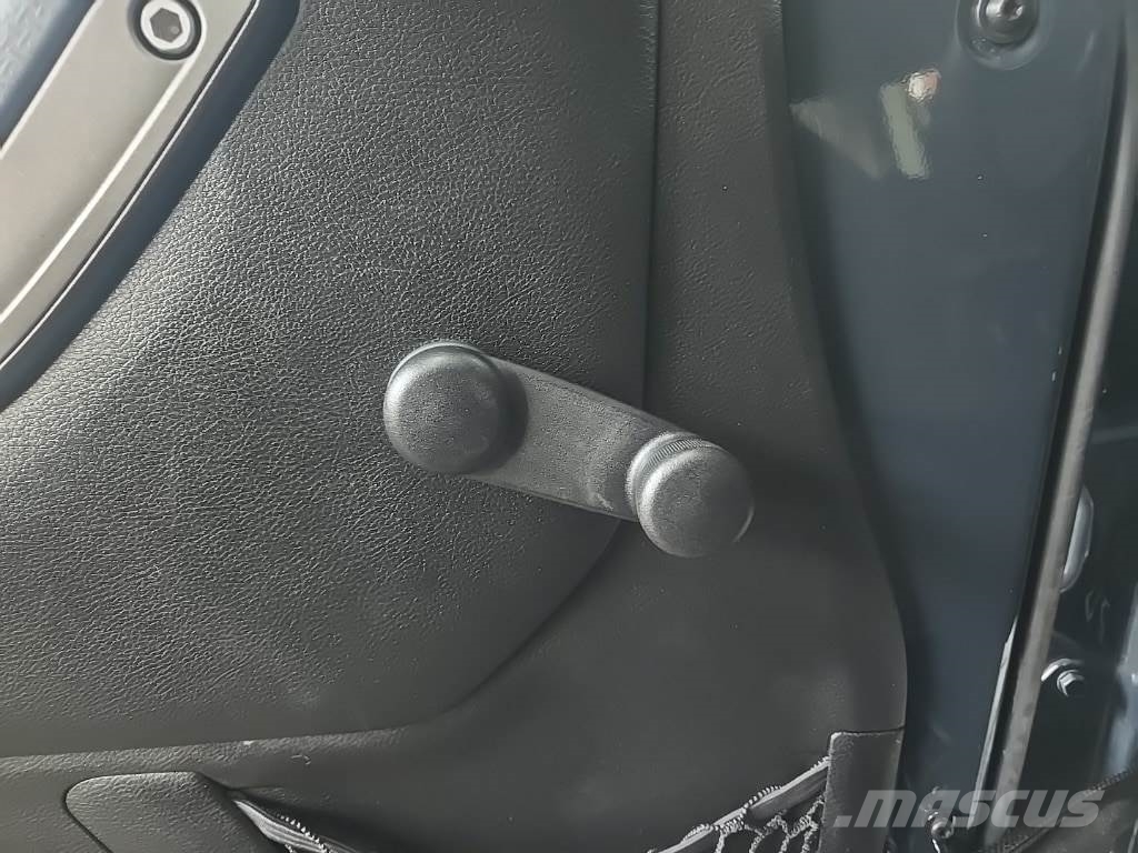 Jeep Wrangler JK Unlimited Osobní vozy