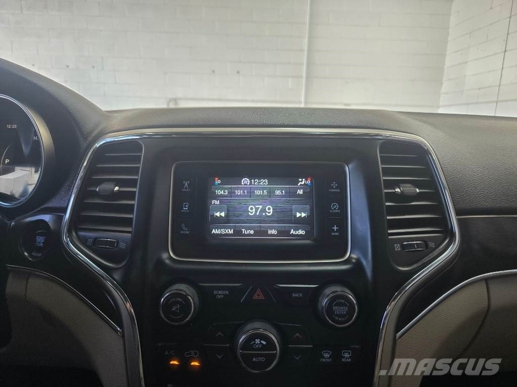 Jeep Grand Cherokee Otomobiller