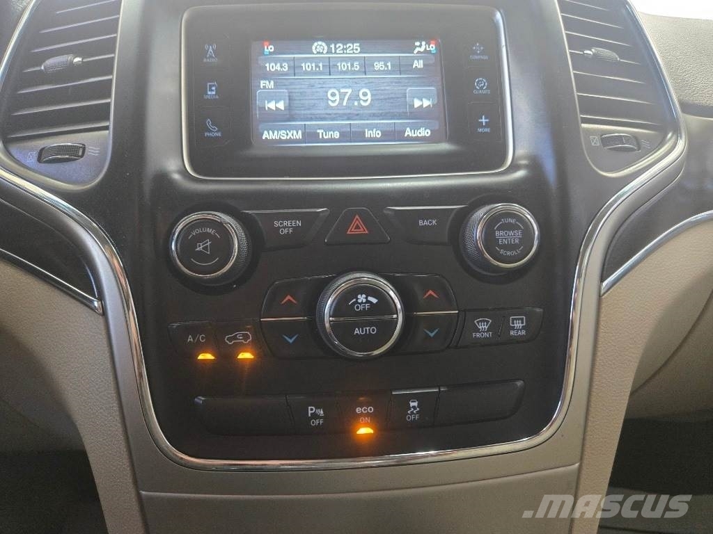 Jeep Grand Cherokee Otomobiller