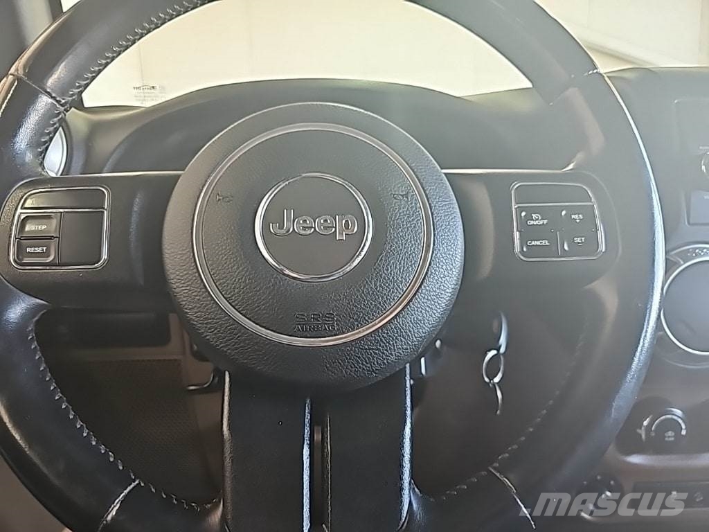 Jeep Wrangler Unlimited Otomobiller