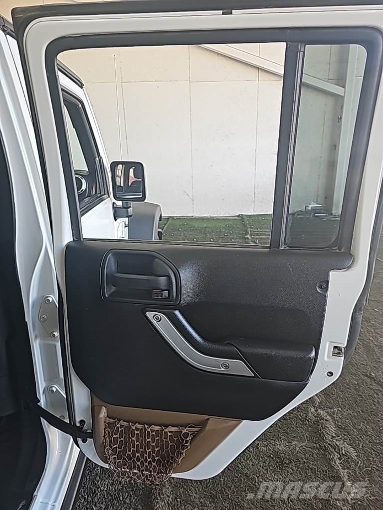 Jeep Wrangler Unlimited Otomobiller