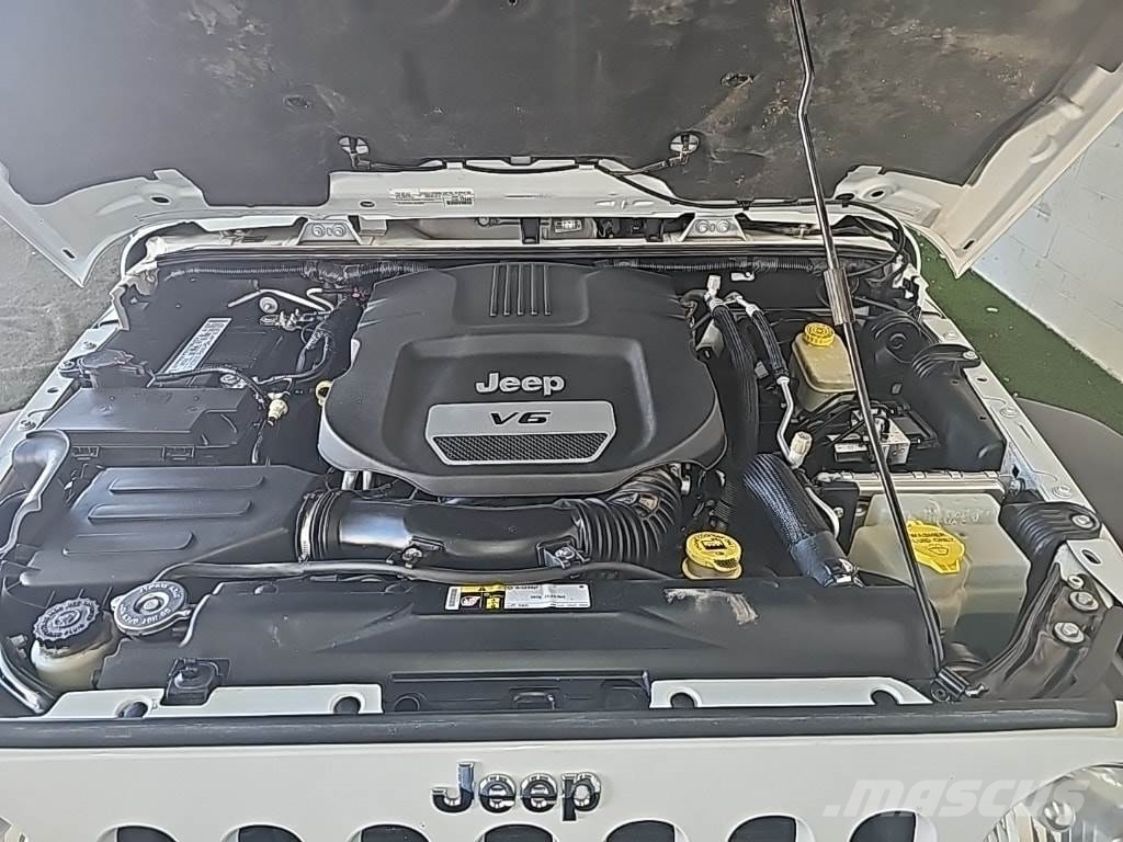 Jeep Wrangler Unlimited Otomobiller
