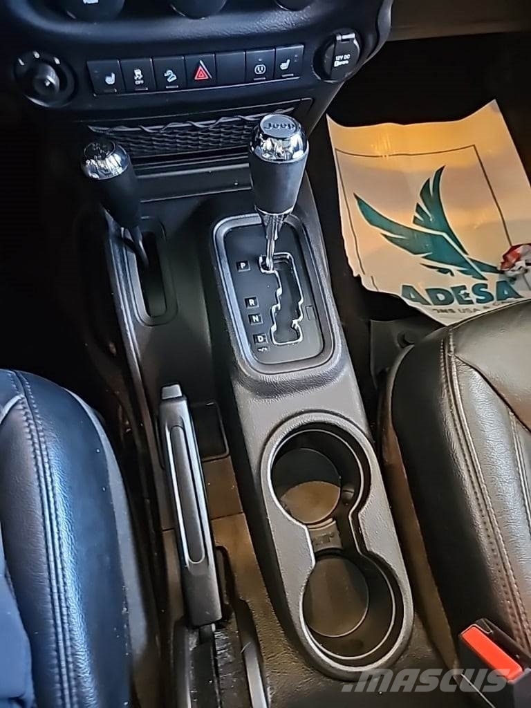 Jeep Wrangler Unlimited Otomobiller