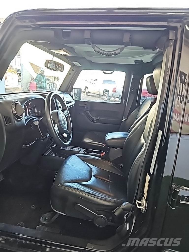 Jeep Wrangler Unlimited Otomobiller