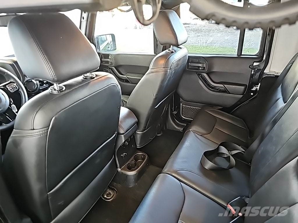 Jeep Wrangler Unlimited Otomobiller