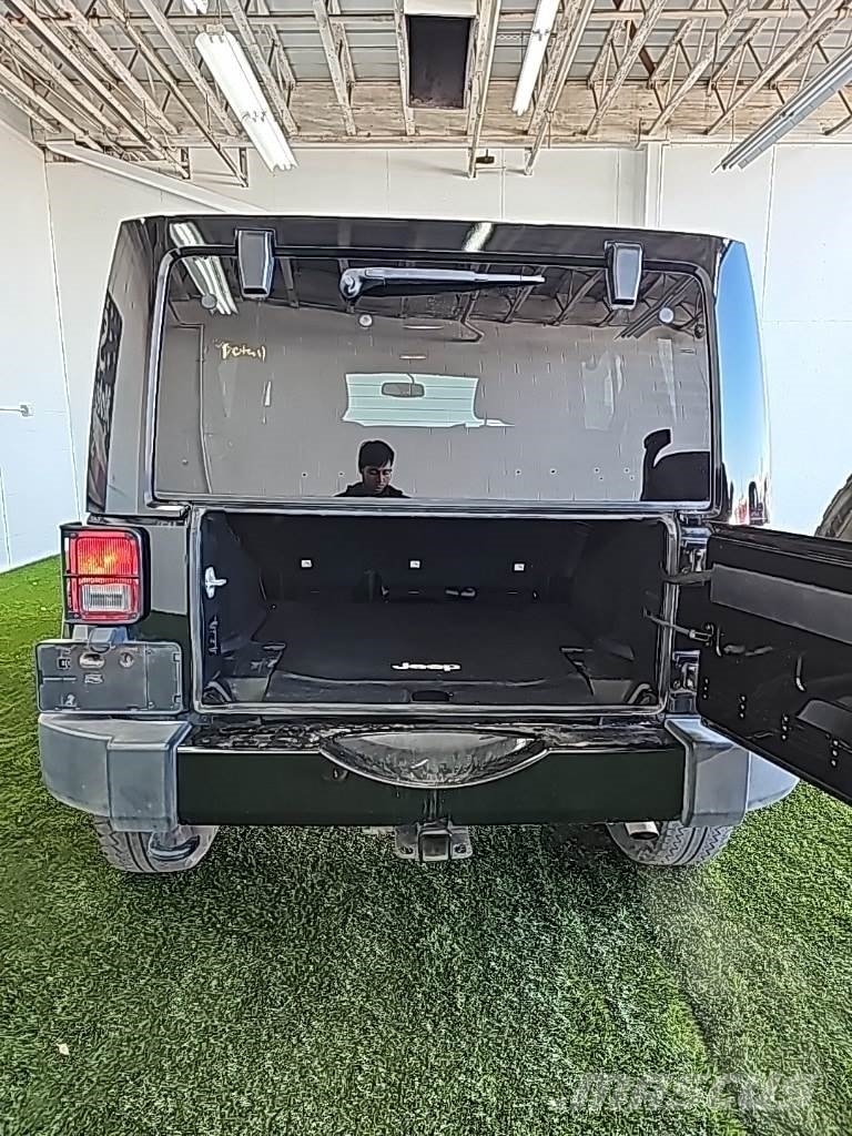 Jeep Wrangler Unlimited Otomobiller