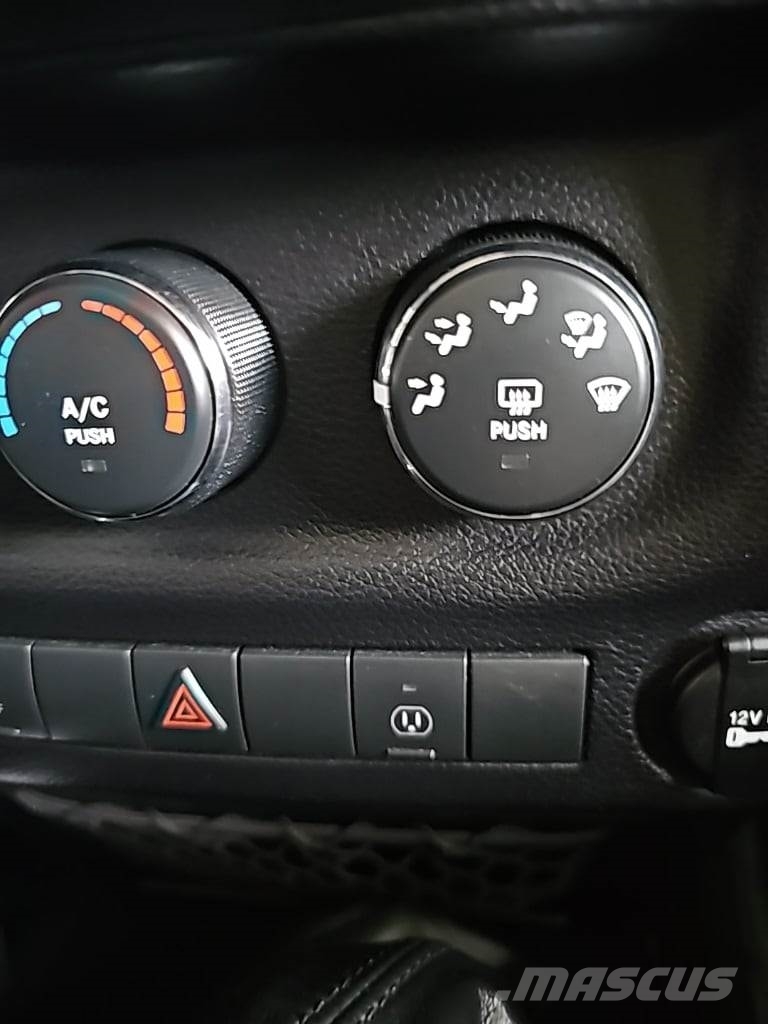 Jeep Wrangler Unlimited Otomobiller
