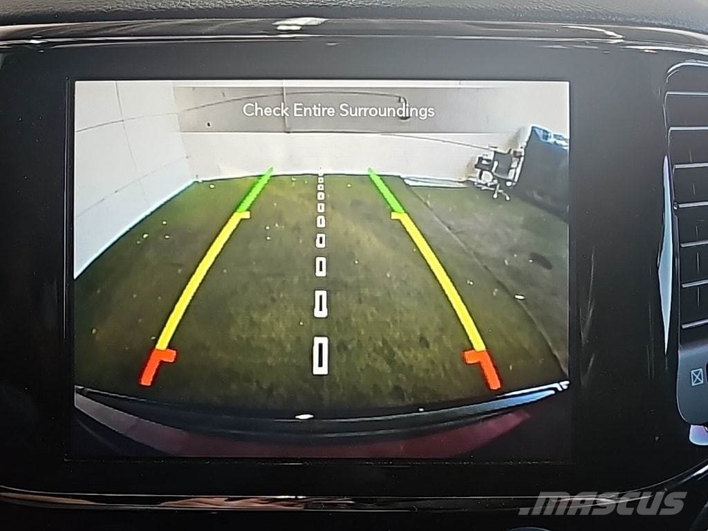 Jeep Grand Cherokee Otomobiller
