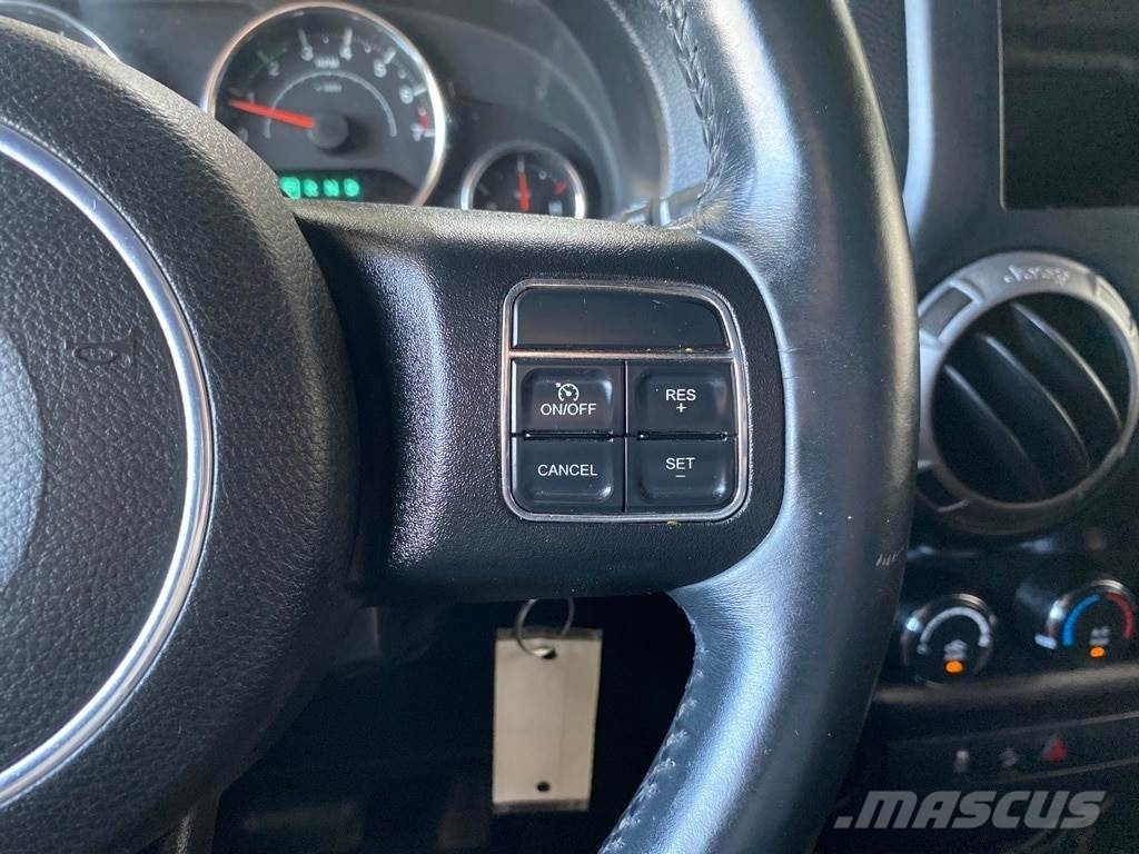 Jeep Wrangler Unlimited Osobní vozy