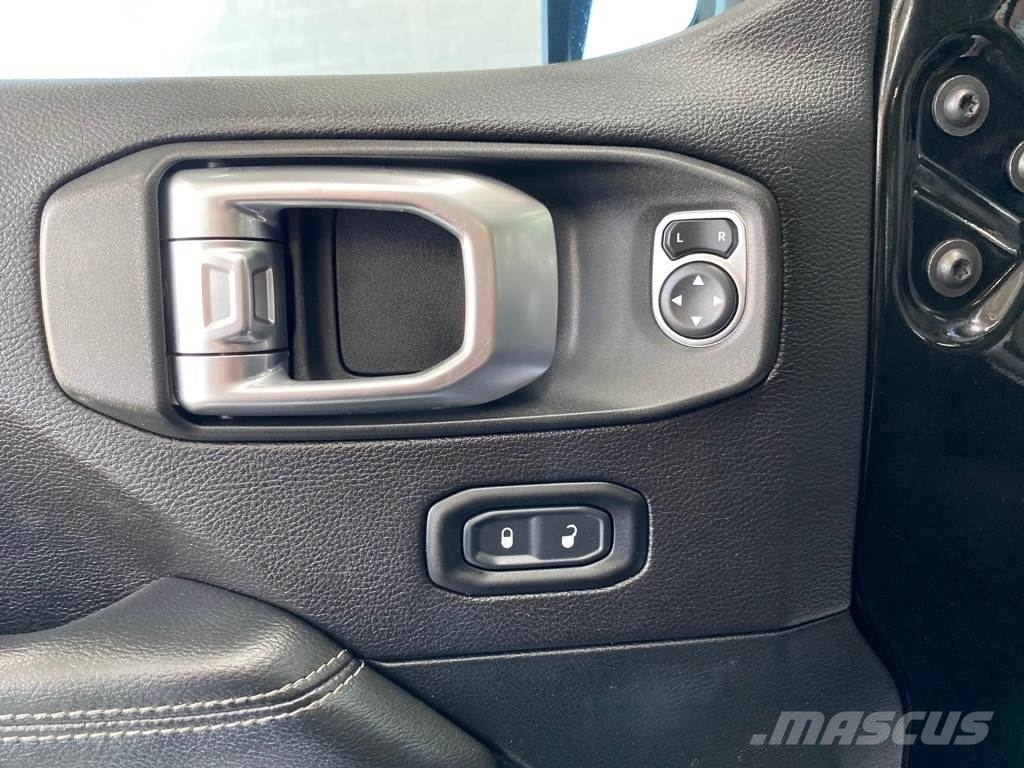 Jeep Wrangler Voiture