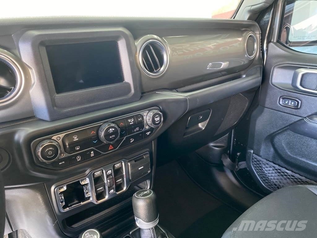 Jeep Wrangler Voiture