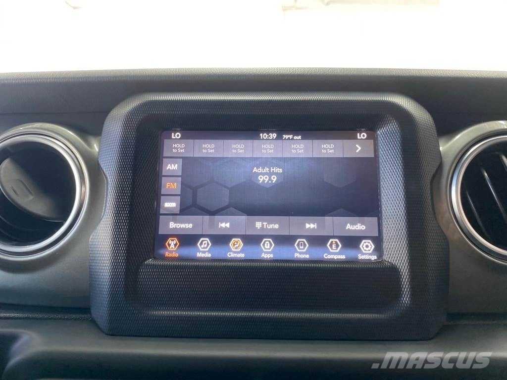 Jeep Wrangler Voiture