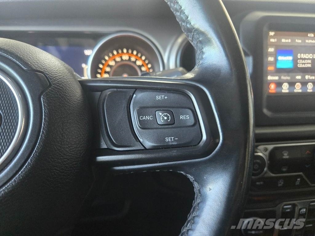 Jeep Wrangler Otomobiller