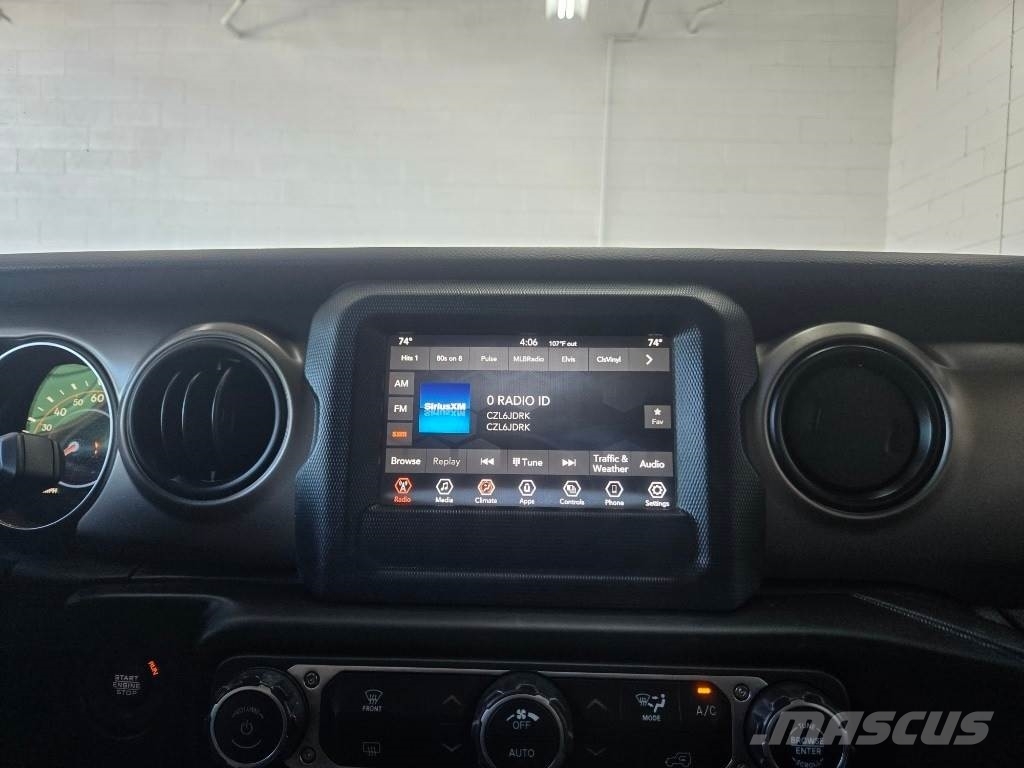Jeep Wrangler Otomobiller
