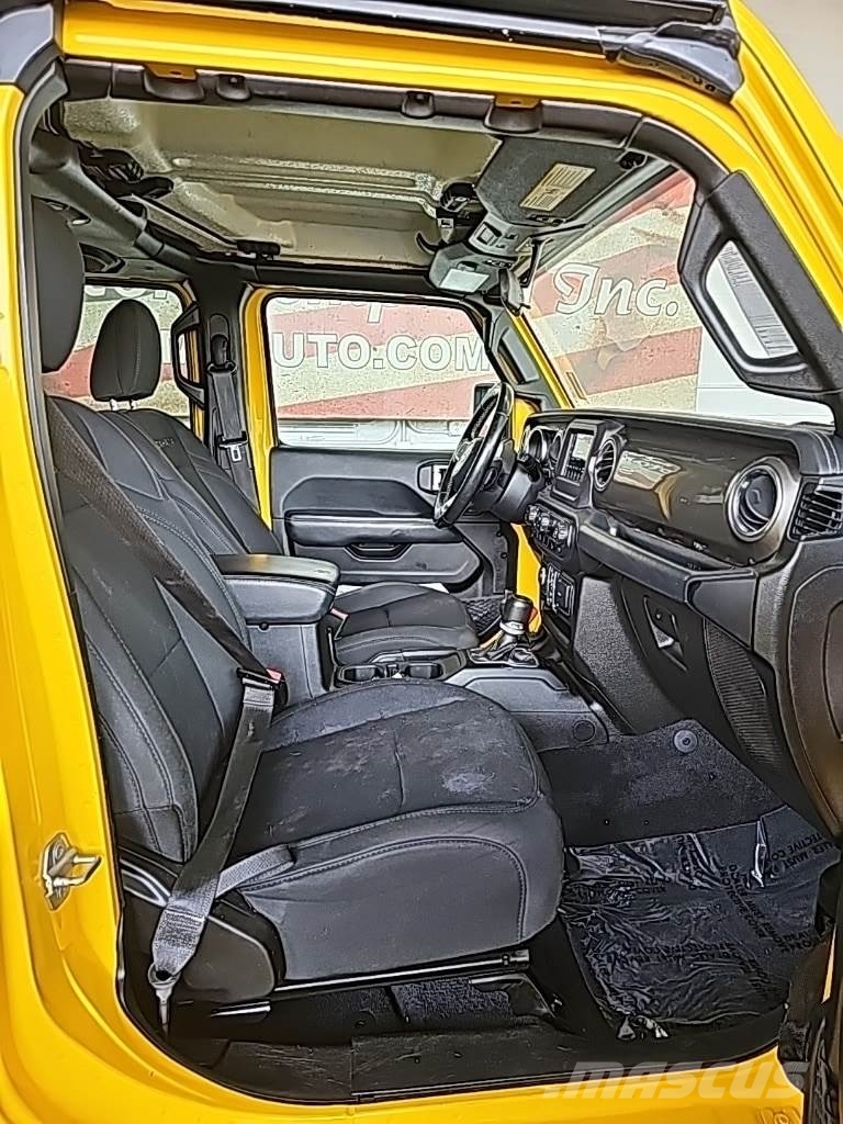 Jeep Wrangler Otomobiller
