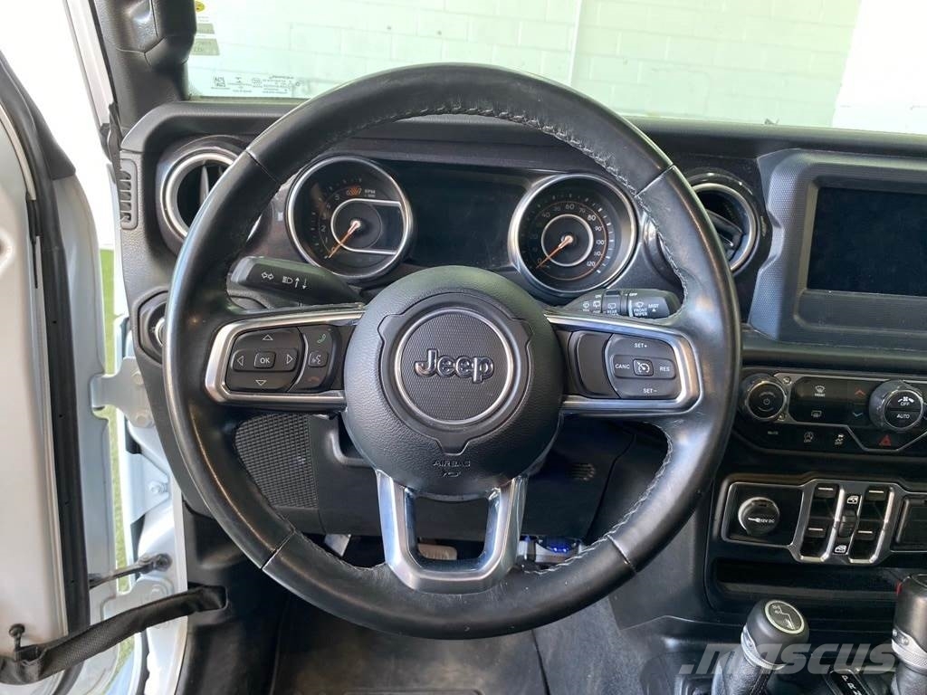 Jeep Wrangler Voiture