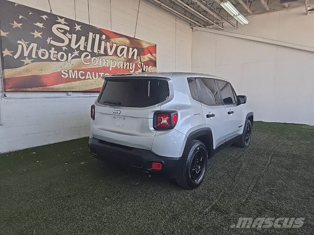 Jeep Renegade سيارات