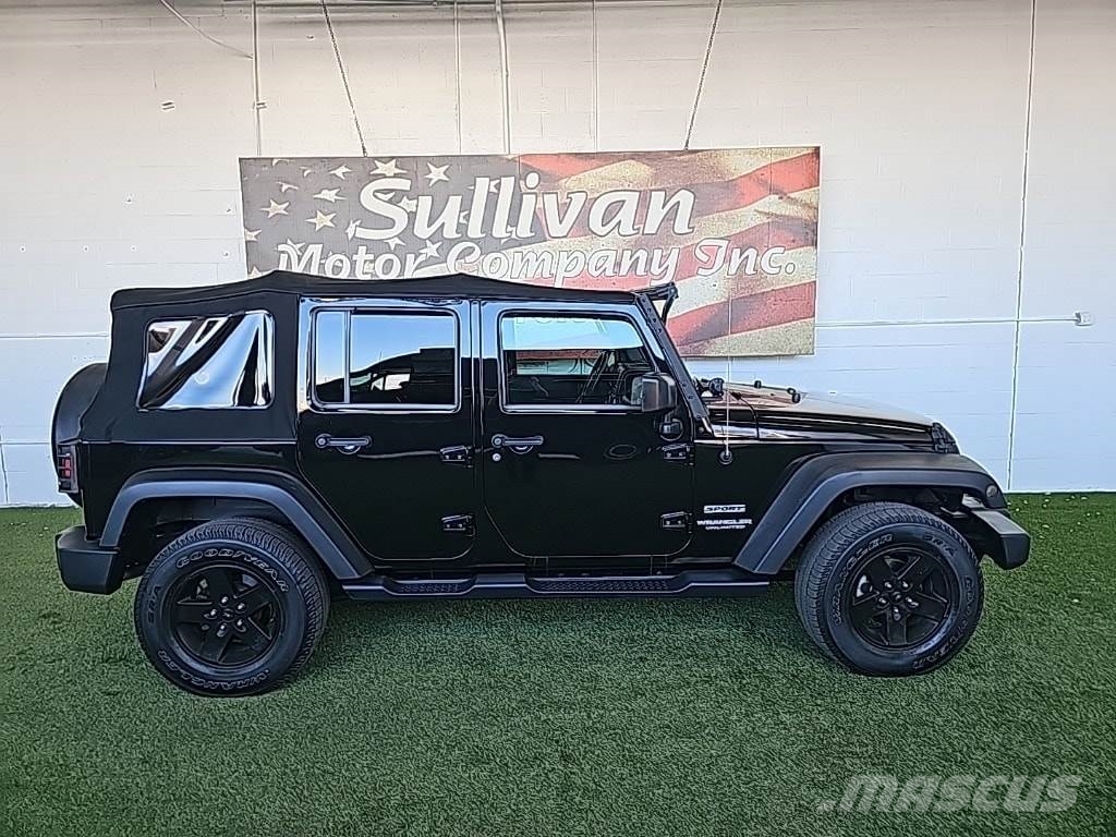 Jeep Wrangler JK Unlimited Otomobiller