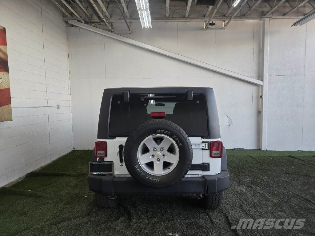 Jeep Wrangler Unlimited Otomobiller