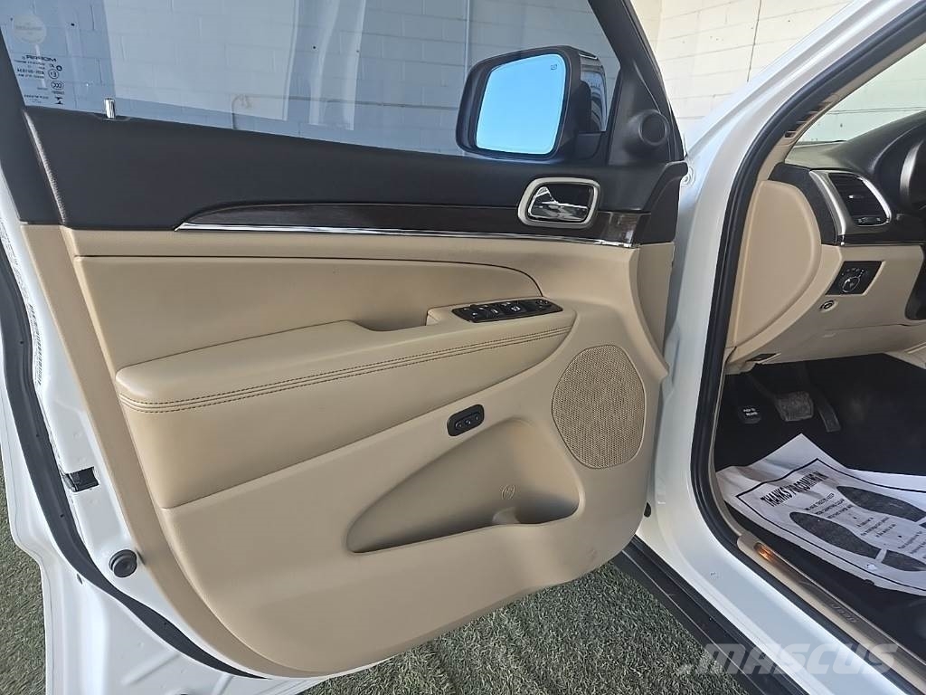 Jeep Grand Cherokee Otomobiller